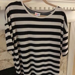 LuLaRoe Irma size small NEW